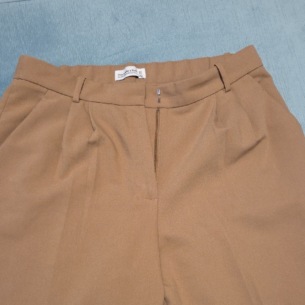 Abercrombie & Fitch Brown Tailored Pants